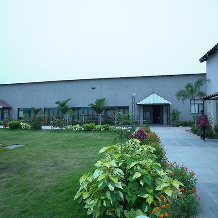 One Resorts & Convention Annavaram Ngoại thất bức ảnh